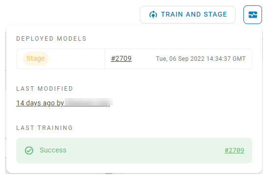 Die Zustandsüberwachung, die bereitgestellte Modelle, das Datum der letzten Änderung und den Status des letzten Trainings zeigt.