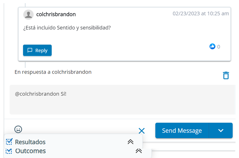 Comentario de un contacto en una plataforma social. Se pulsa el botón Responder. El nombre de usuario del contacto se menciona en el cuadro de texto.