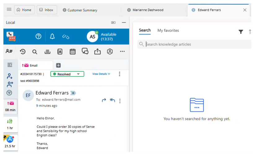 Microsoft Dynamicsで、エドワードのセッションが選択されます。 Agent Embeddedで、エドワードのメールが開きます。