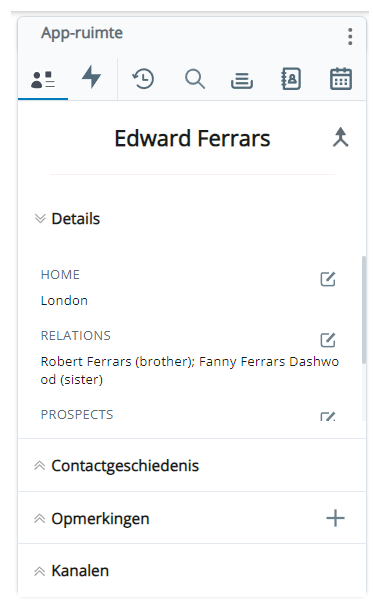 Klantenkaart, met bovenaan de naam van het contact, gevolgd door de vervolgkeuzetabbladen Details, Contactgeschiedenis, Opmerkingen en Kanalen.