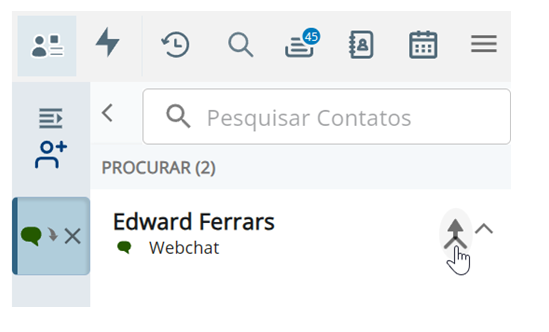 O cursor passa sobre o ícone Merge ao lado de um cartão de cliente para Edward Ferrars, Webchat.